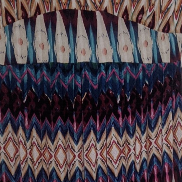 Colorful Spaghetti-strap Maxi Dress - Picture 4 of 5